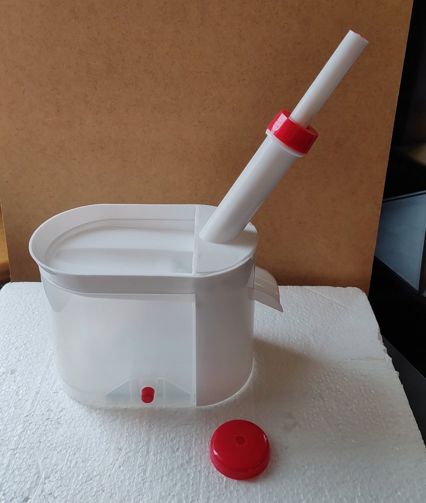 Axentia Axentia vyšnių kauliukų išėmiklis, baltas