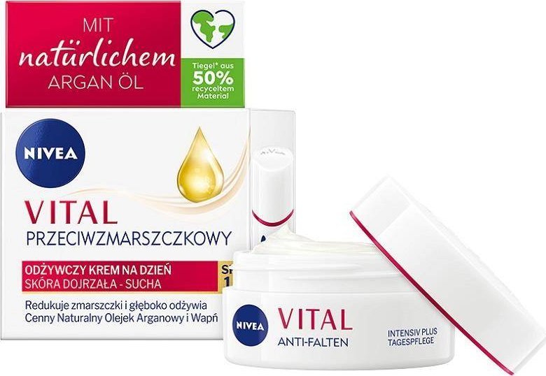 Nivea Vital Przeciwzmarszczkowy odżywczy krem na dzień SPF15 50ml