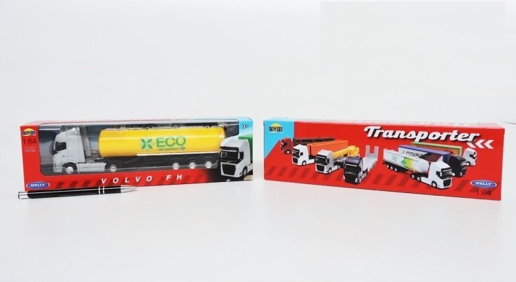 Welly WELLY 1:64 Volvo FH Oil Tanker 58017 80179