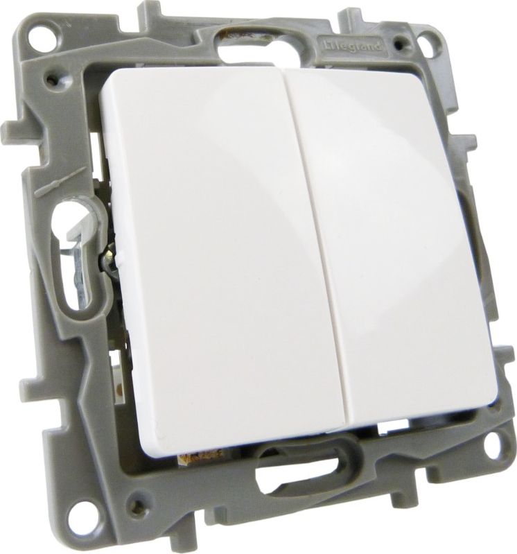 Legrand Łącznik schodowy podwójny 10A Niloe 764502