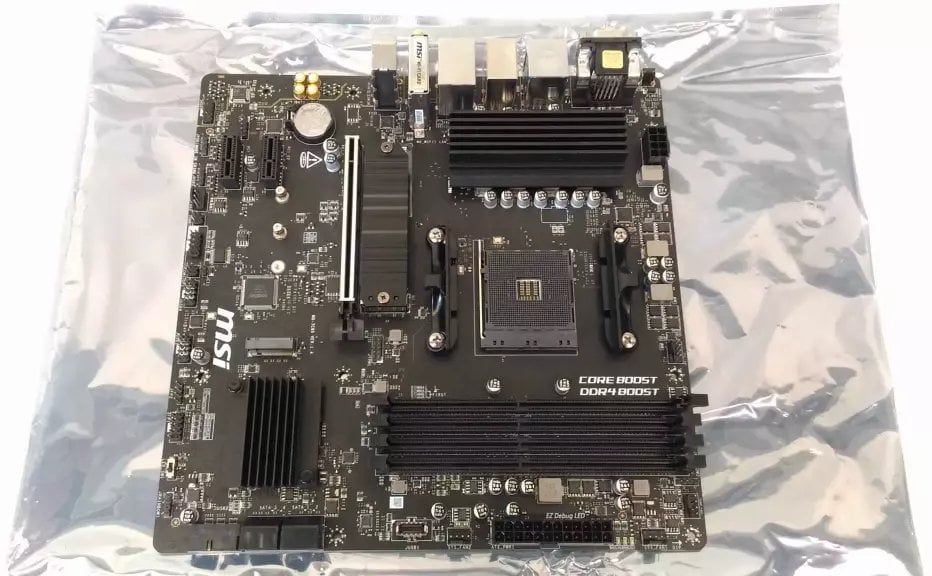 Płyta główna MSI B550M PRO-VDH WIFI | Processor family AMD | Processor socket AM4 | DDR4 | Memory slots 4 | Chipset AMD B | Micro ATX