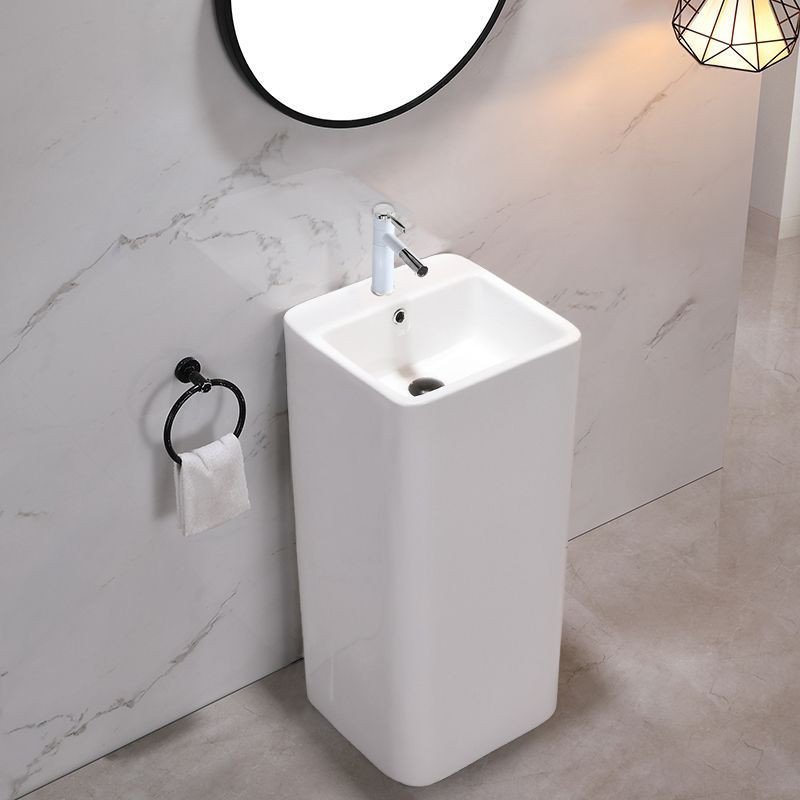 Umywalka wolnostojąca Calani Frida