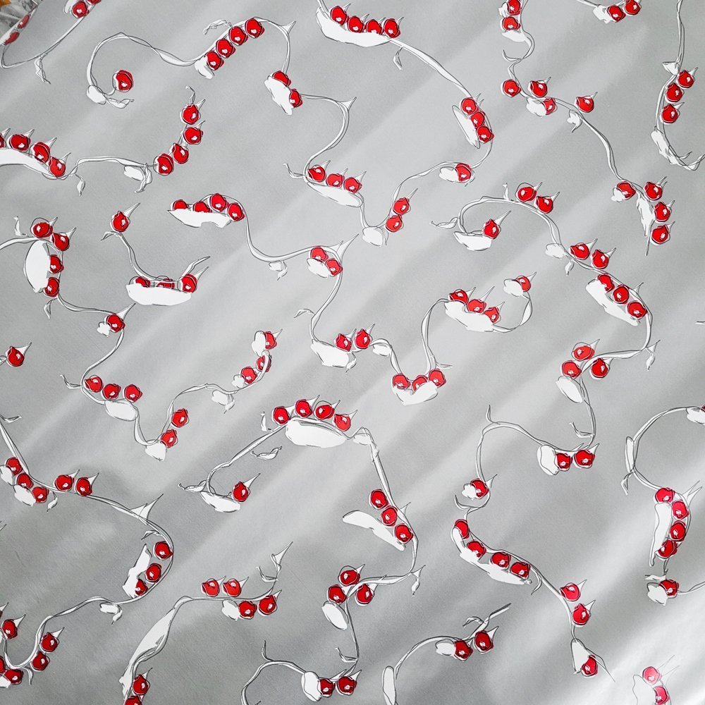 Papier srebrny jarzębina do pakowania 57cmx2m 2m205