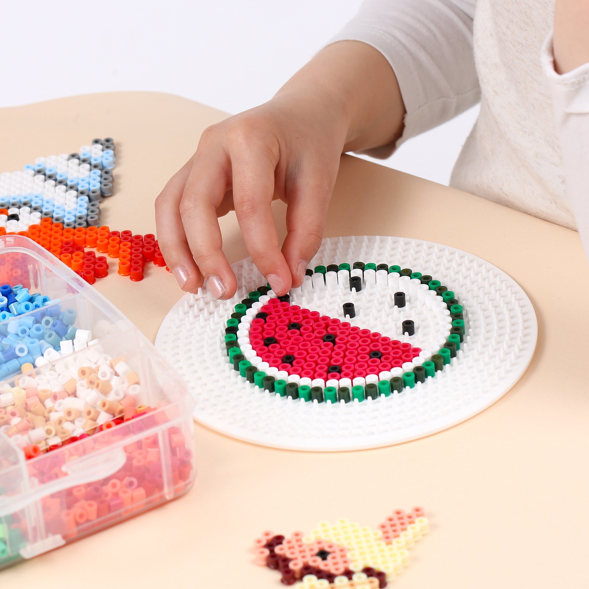 HAMA KORALIKI W TOREBCE 1000(KARMINOWY)