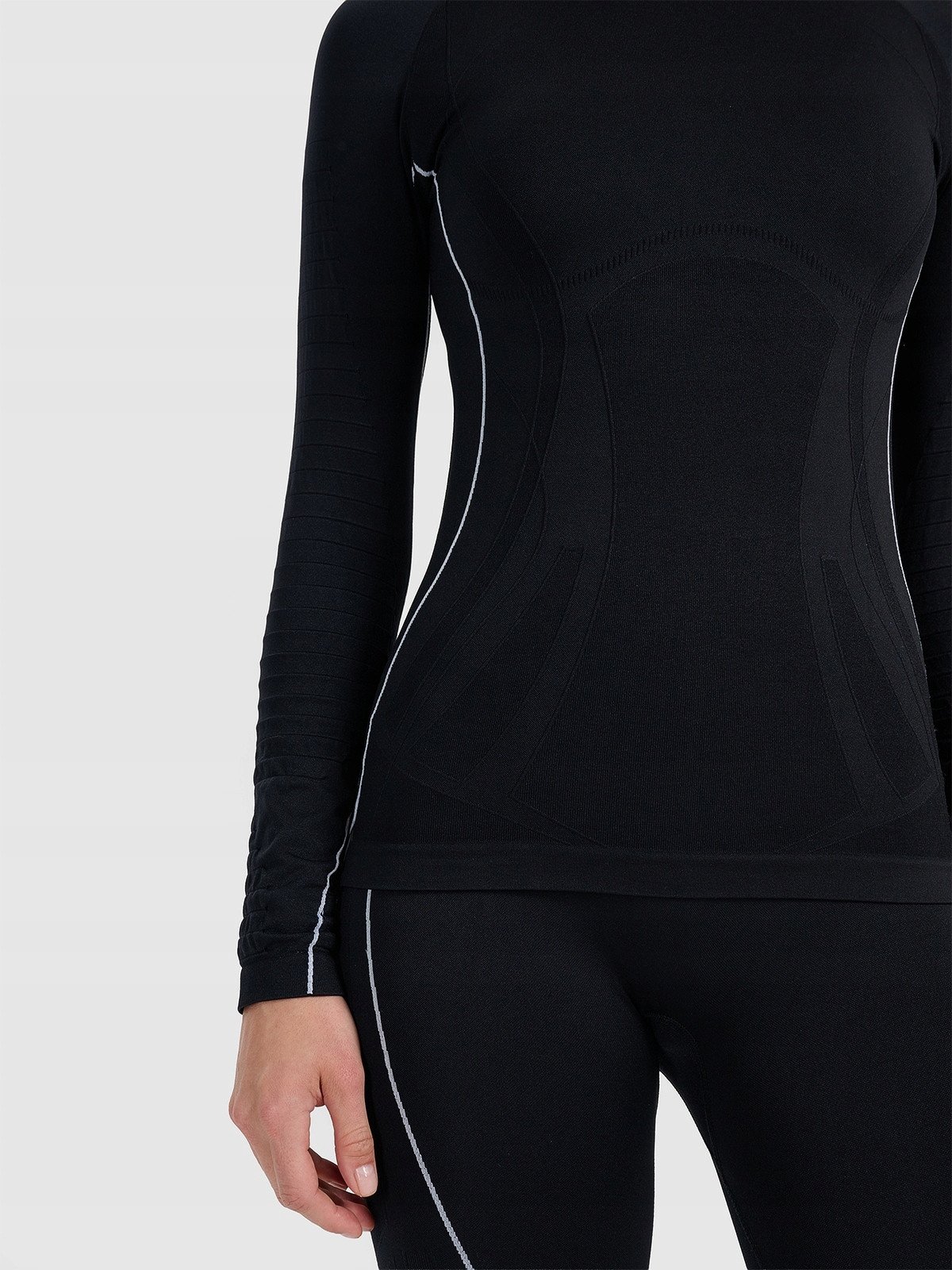 Koszulka termoaktywna damska 4F F203 czarna 4FWAW25USEAF203 20S M/L