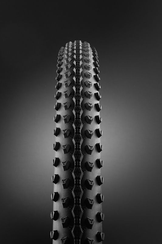 Vredestein Opona mtb VREDESTEIN BLACK PANTHER HEAVY DUTY 29x2.20 (55-622) TUBELESS READY TPI120 730g zwijana czarna (NEW)