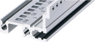 SCHROFF Tylna szyna pozioma SCHROFF, typ H-MZ, do dużych obciążeń, z szyną Z, 84 KM