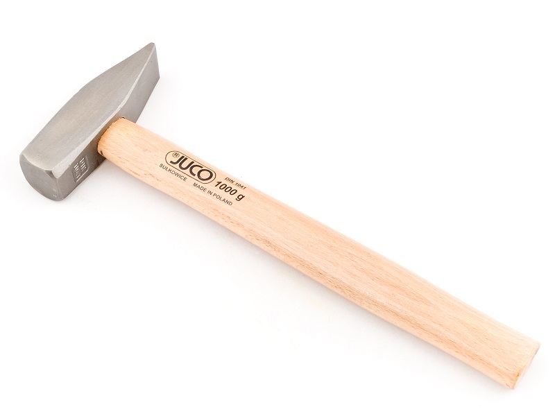 Juco Młotek ślusarski rączka drewniana 1kg 360mm (12429)