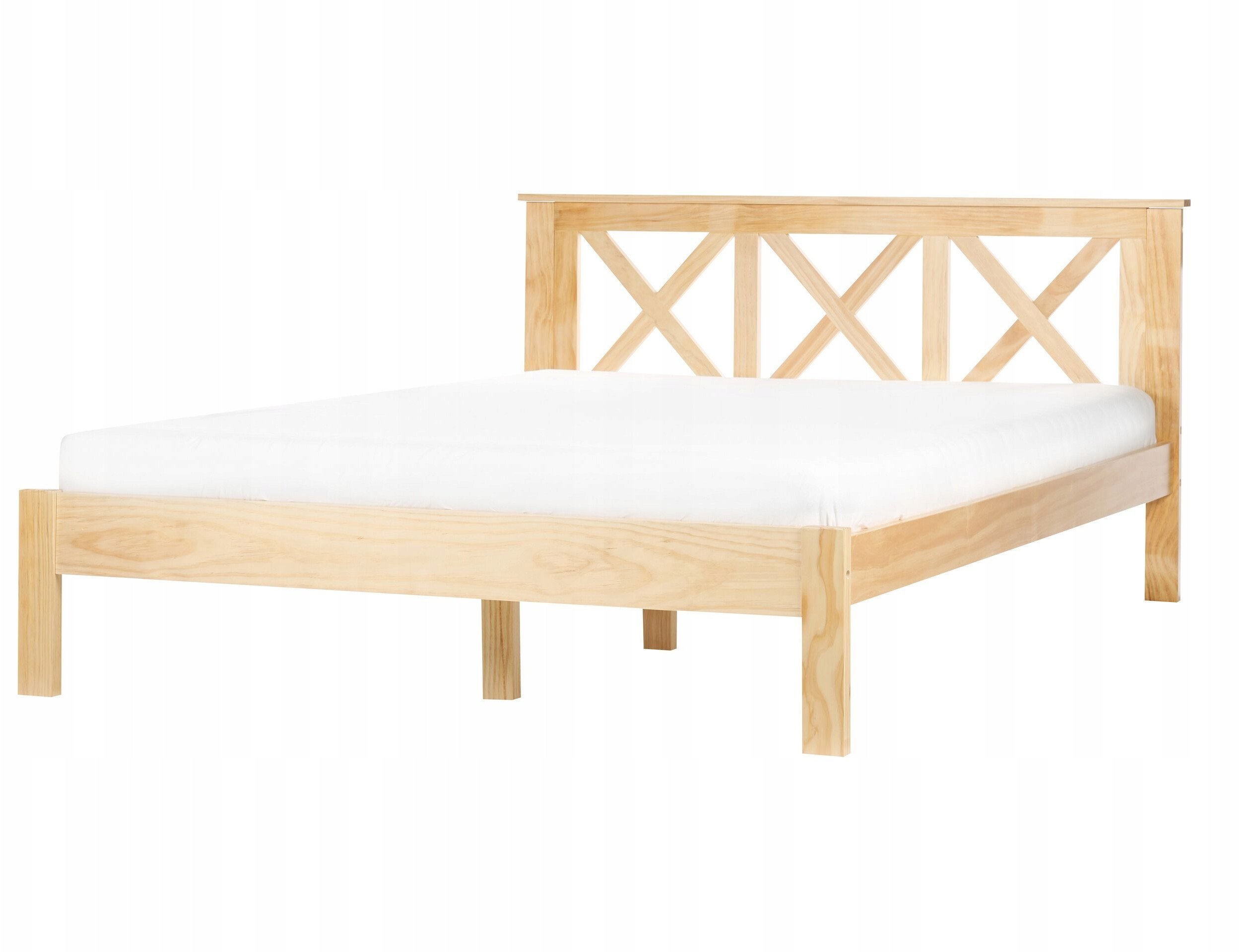 Beliani Łóżko Drewno TANNAY 140 x 200 cm Jasnobrązowy