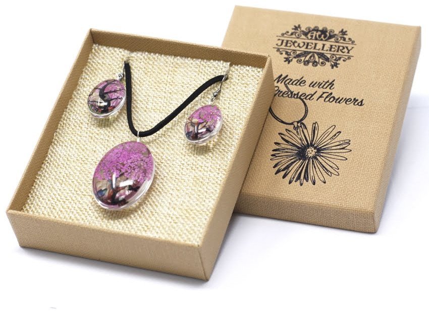 Naszyjnik i kolczyki - Jasnoróżowy z kwiatami