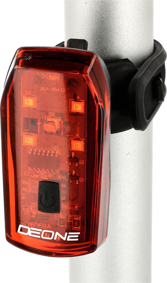 DeOne Lampka tył DEONE HL-DE090 3lm