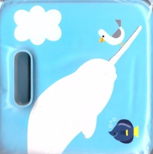 YOYO Magiczna książeczka kąpielowa z piszczałką-narwal