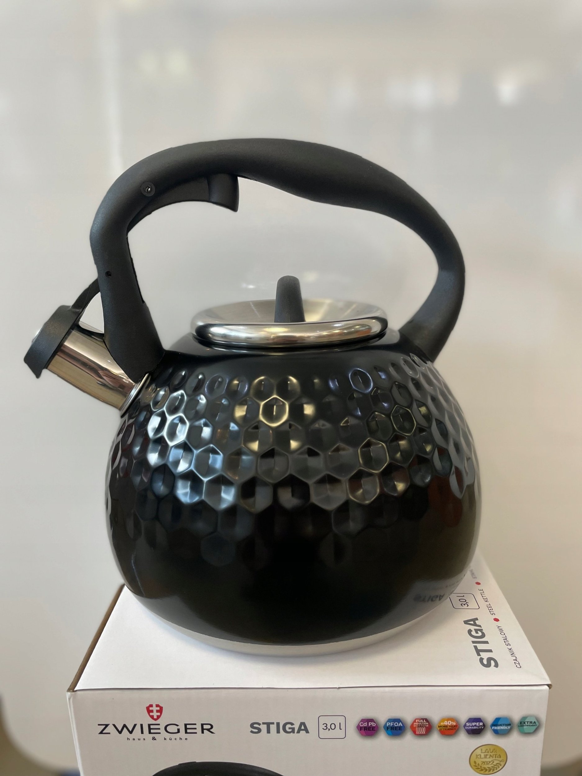 Zwieger ZWIEGER CZAJNIK STIGA stalowy Zwieger 3 l czarny