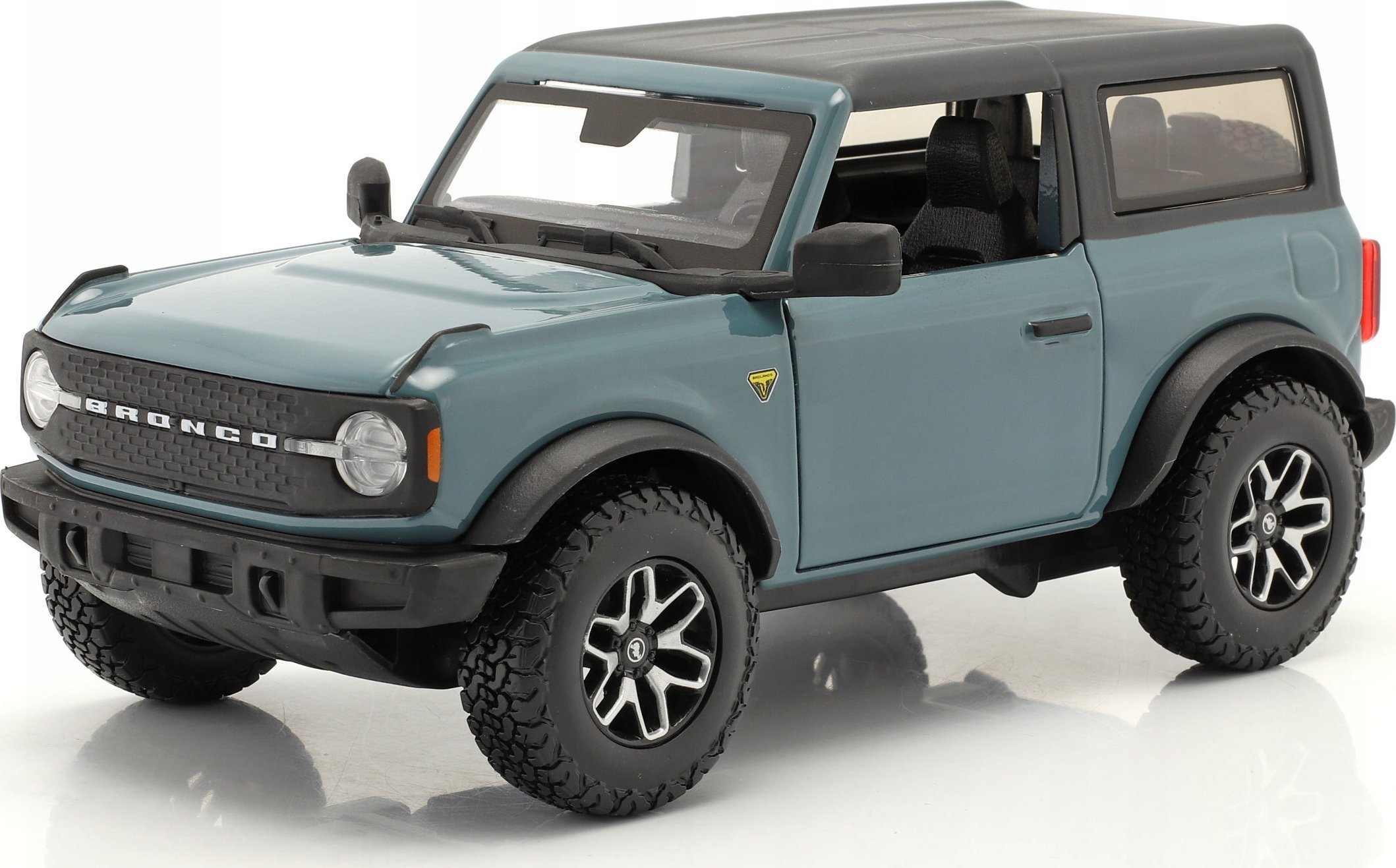 MAISTO Ford Bronco Badlands nieb.31530 72539