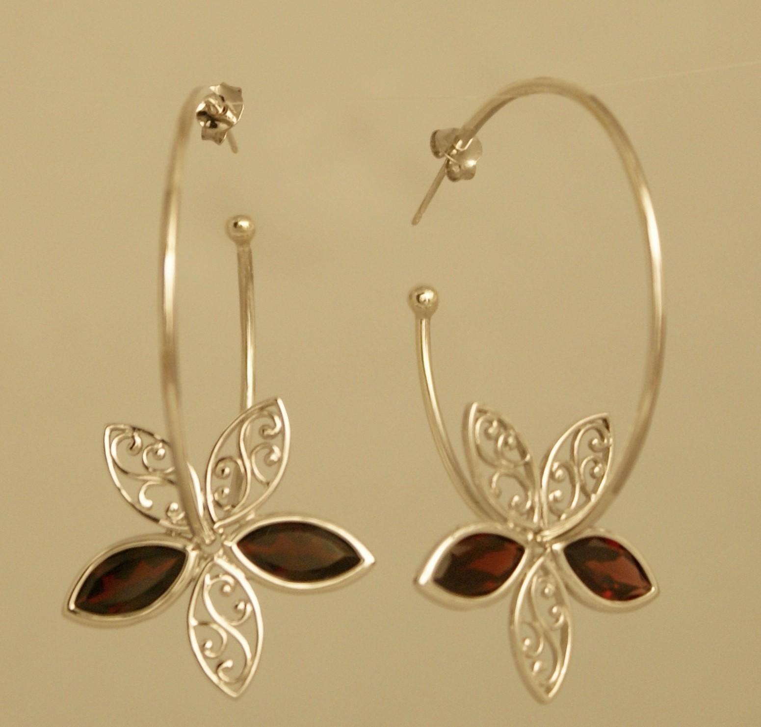 Srebro i Kamienie Srebrne kolczyki z granatem "orient beauty"