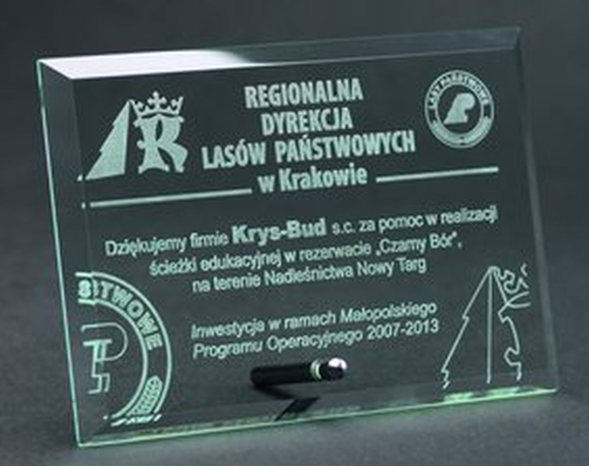 Victoria Sport Trofeum szklane grawerowane