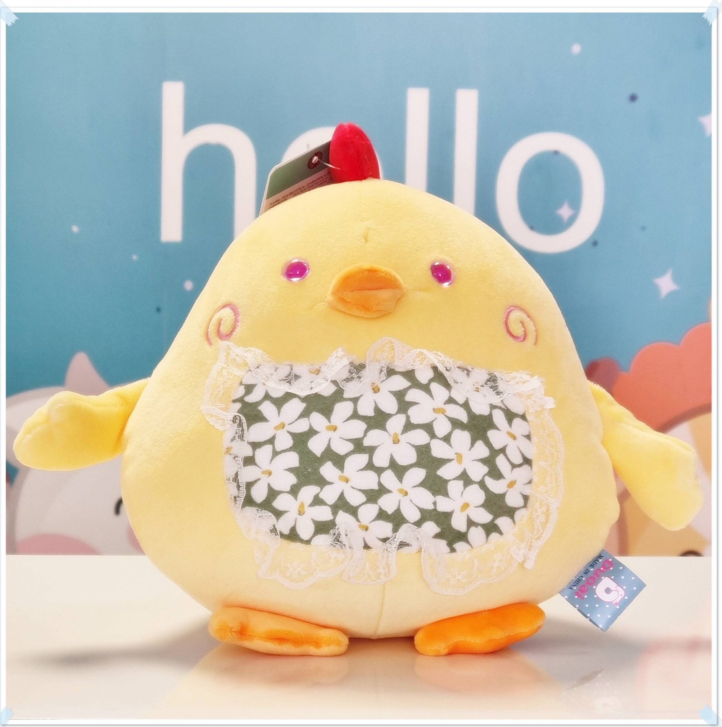 myHomelife Maskotka pluszak kurczaczek w fartuszku