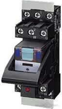 Siemens Przekaźnik przemysłowy kompletny 4P 24V DC na szynę 35mm z sygnalizacją LED (LZS:PT5A5L24)