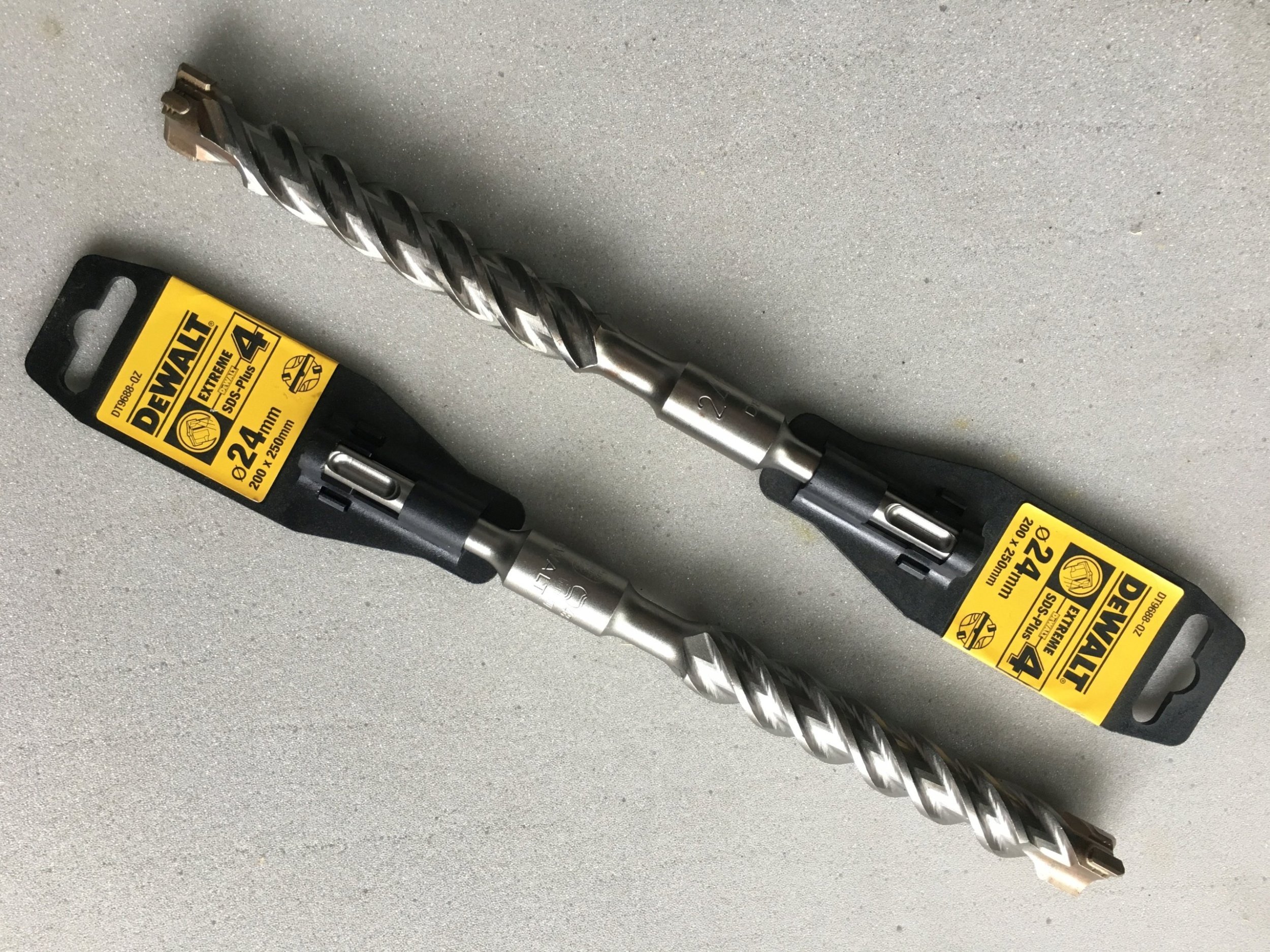 Wiertło Dewalt Wiert�o SDS+ 4-os.do prac ci�kich 24x200x250mm