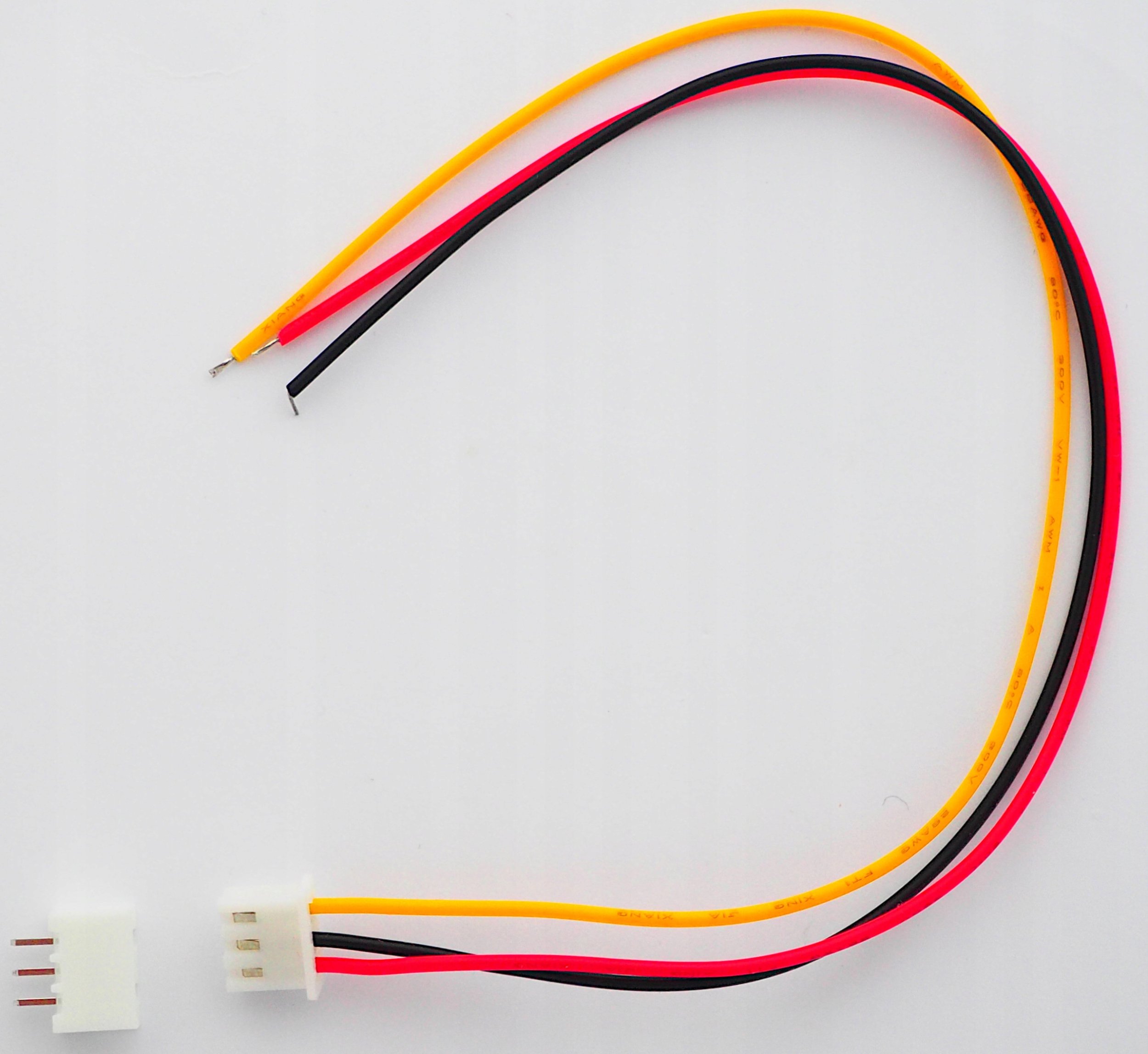 Konektor JST 3pin z gniazdem montażowym XH2.54 XH