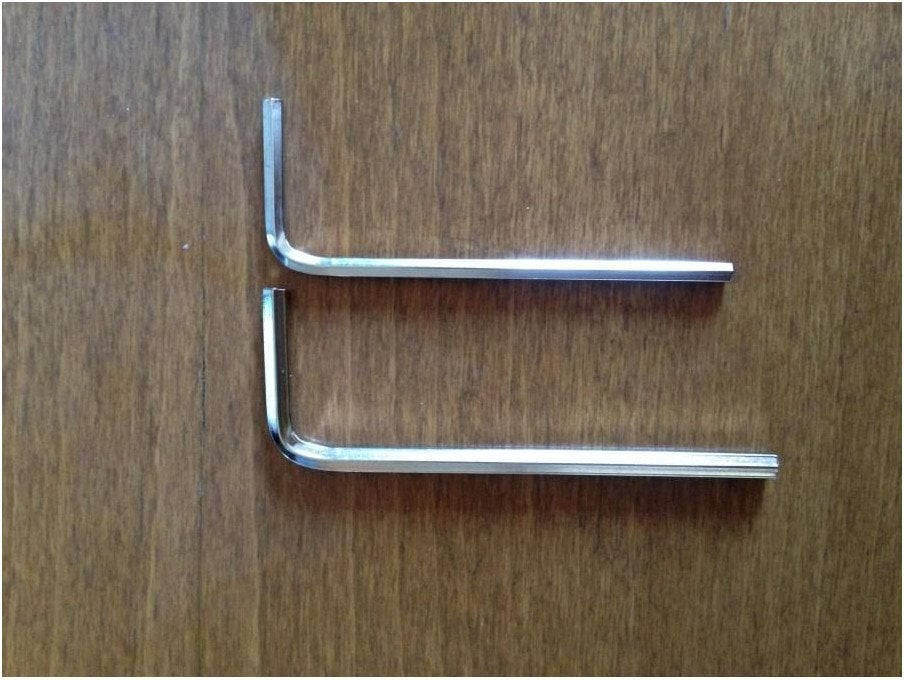 Klucz IMBUS 2mm do śrub M4, 2 szt.