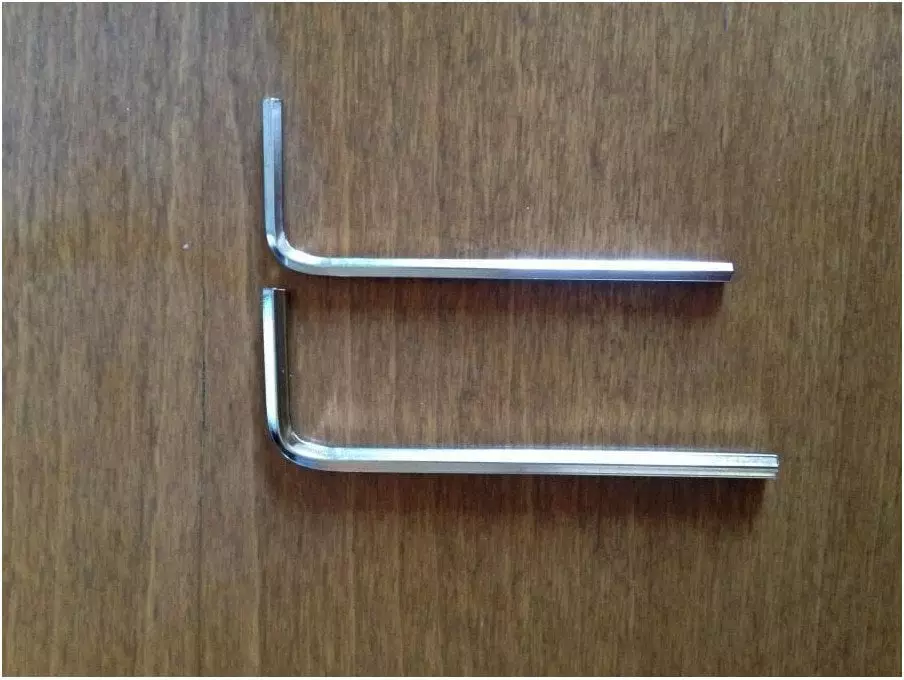 Klucz IMBUS 2mm do śrub M4, 2 szt.