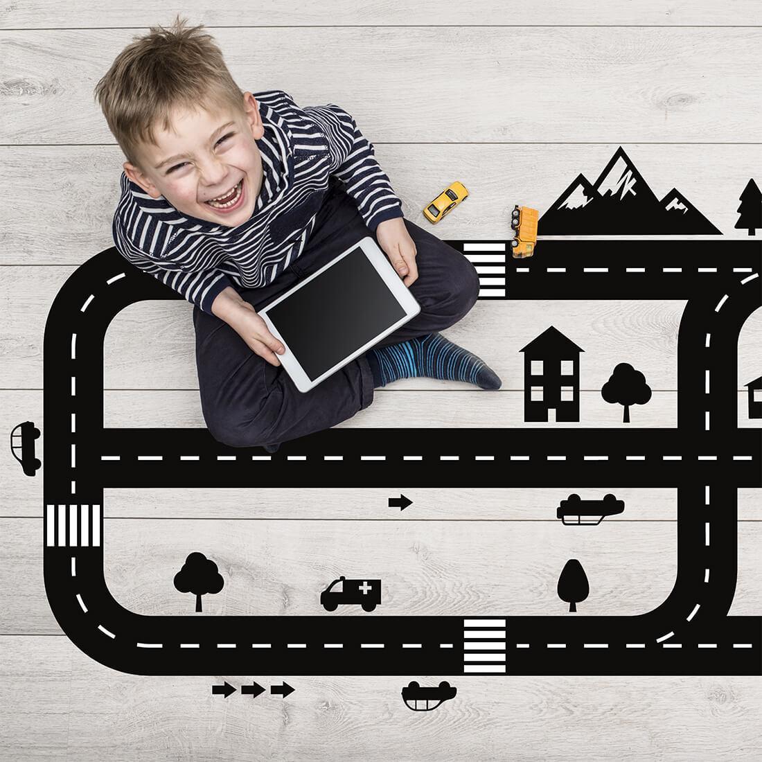 Pastelowe Love Tor dla aut - Naklejka na podłogę