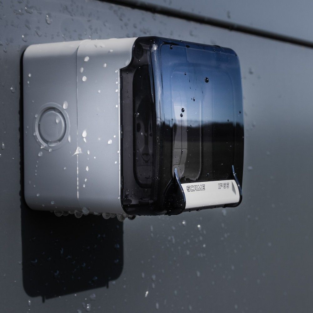 Scame Gniazdo RJ45 w obudowie IP66 zamykane pojedyncze 5192