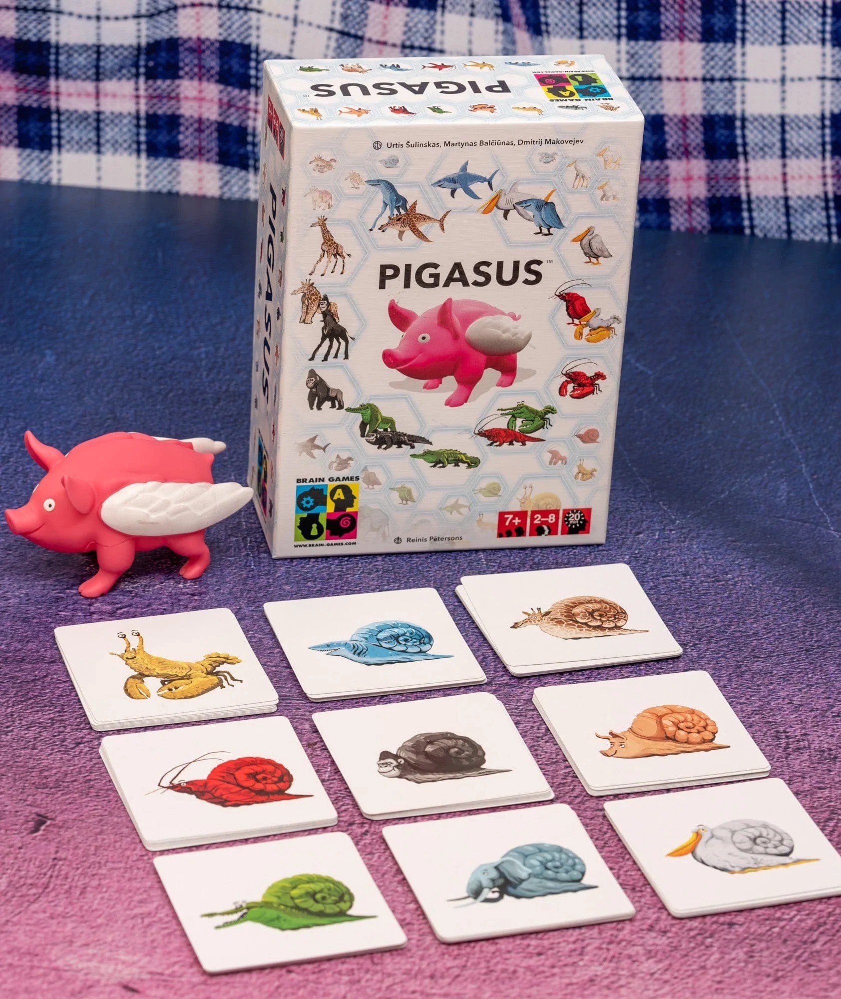 Sourcing TABLE GAME PIGASUS