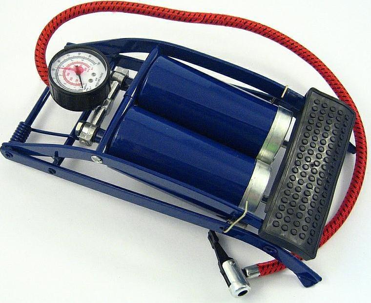 Carcommerce POMPKA NOŻNA DWUTŁOKOWA Z MANOMETREM