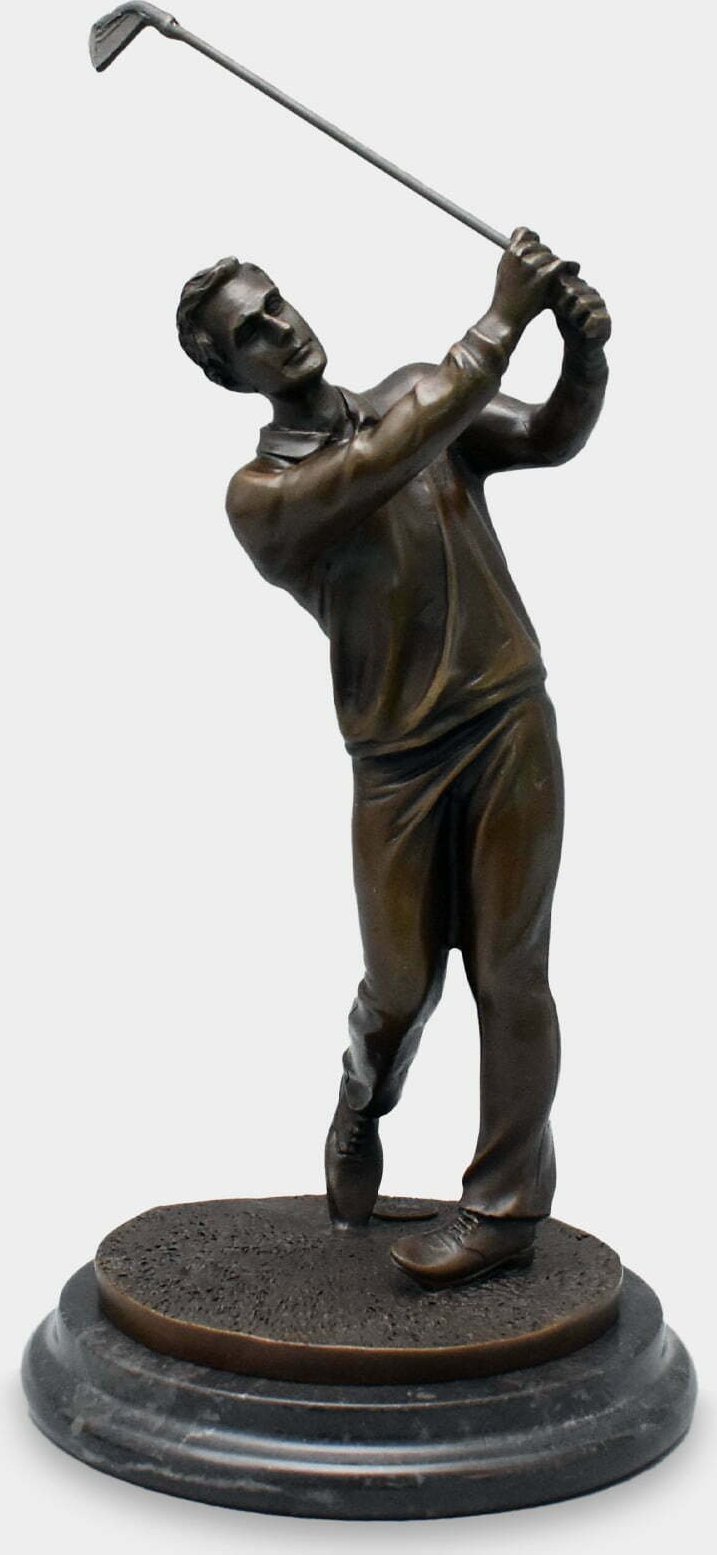 rzezbyzbrazu Golfista Wybijający Piłeczkę Rzeźba z Brązu