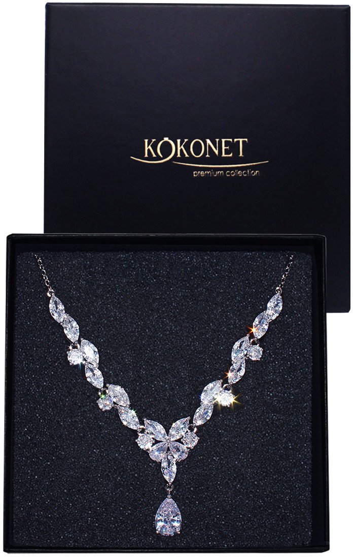 srebrna kolia naszyjnik regulowany w pudełku ELEGANCKA biżuteria ślubna