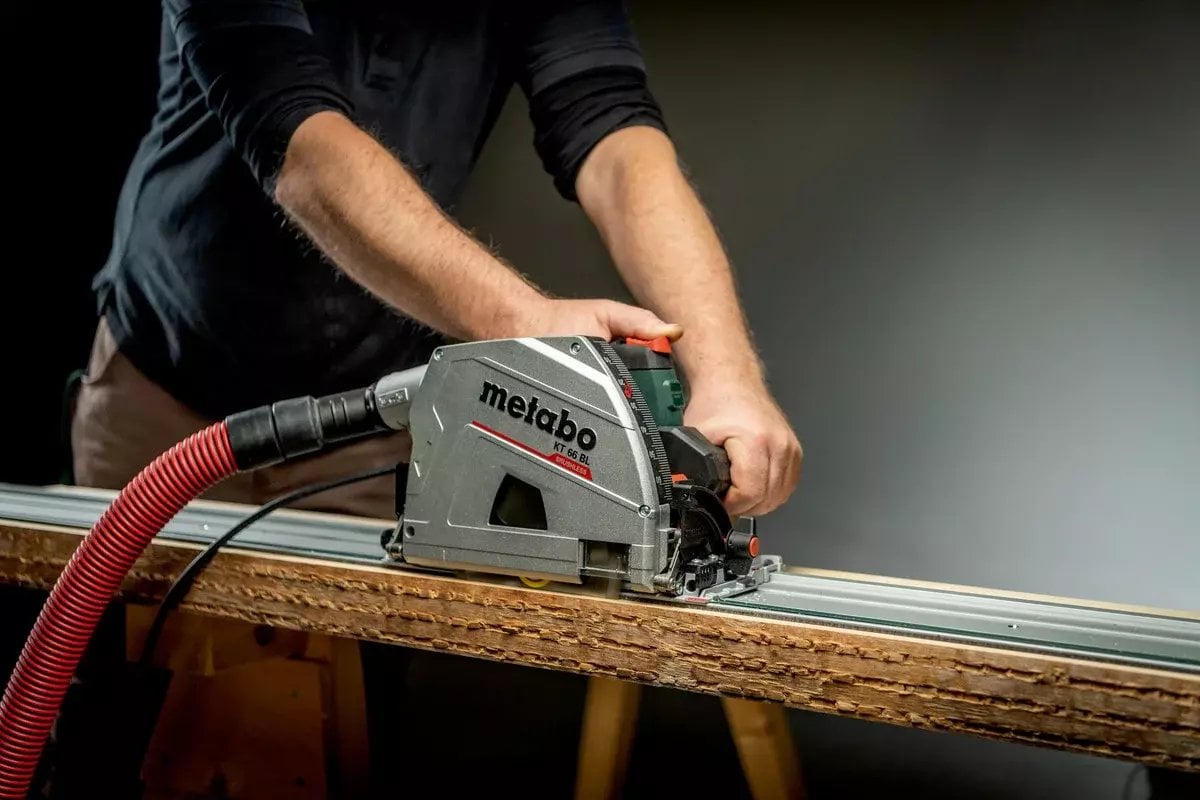Pilarka tarczowa Metabo METABO. CUTTING MACHINE 1200W KT 66 BL METABOX 340 + FS 160 RAIL