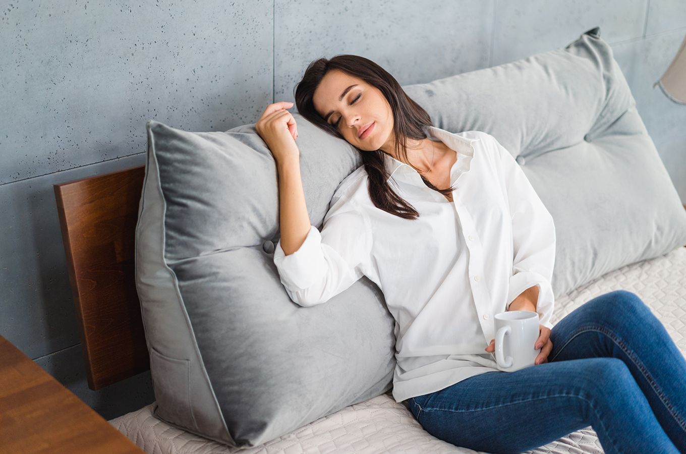 Skandica Poduszka na zagłówek PILLOW CHIC VELVET 180 szara