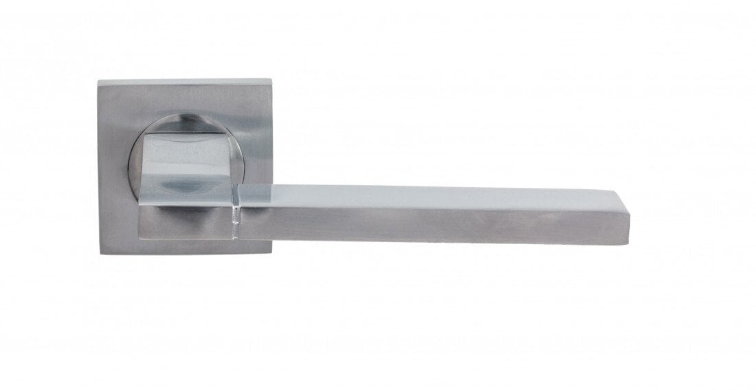 Door handle INOVO FIORE 545 SLIM, square, matt chrome.