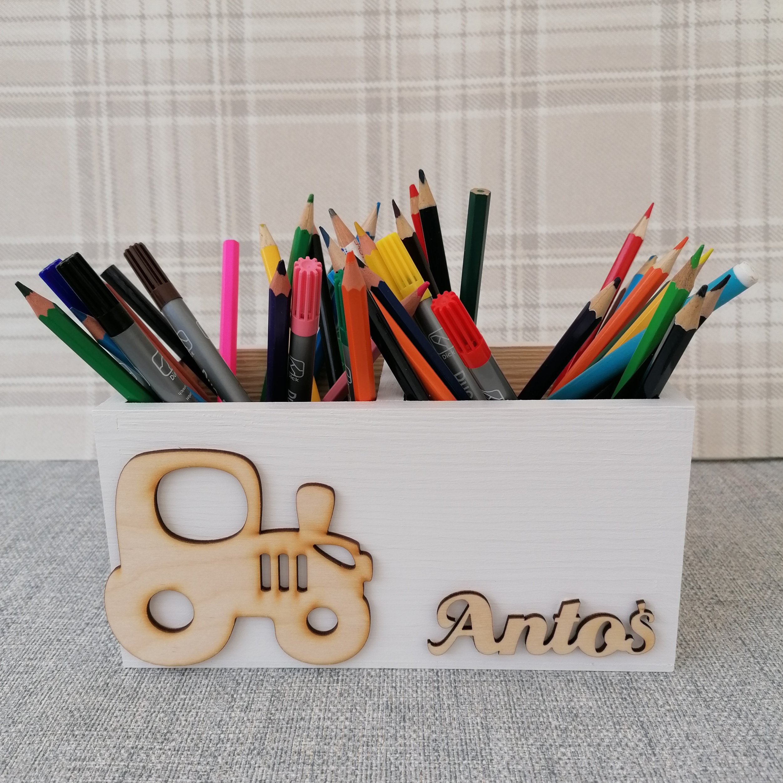 Przybornik na kredki O2K07