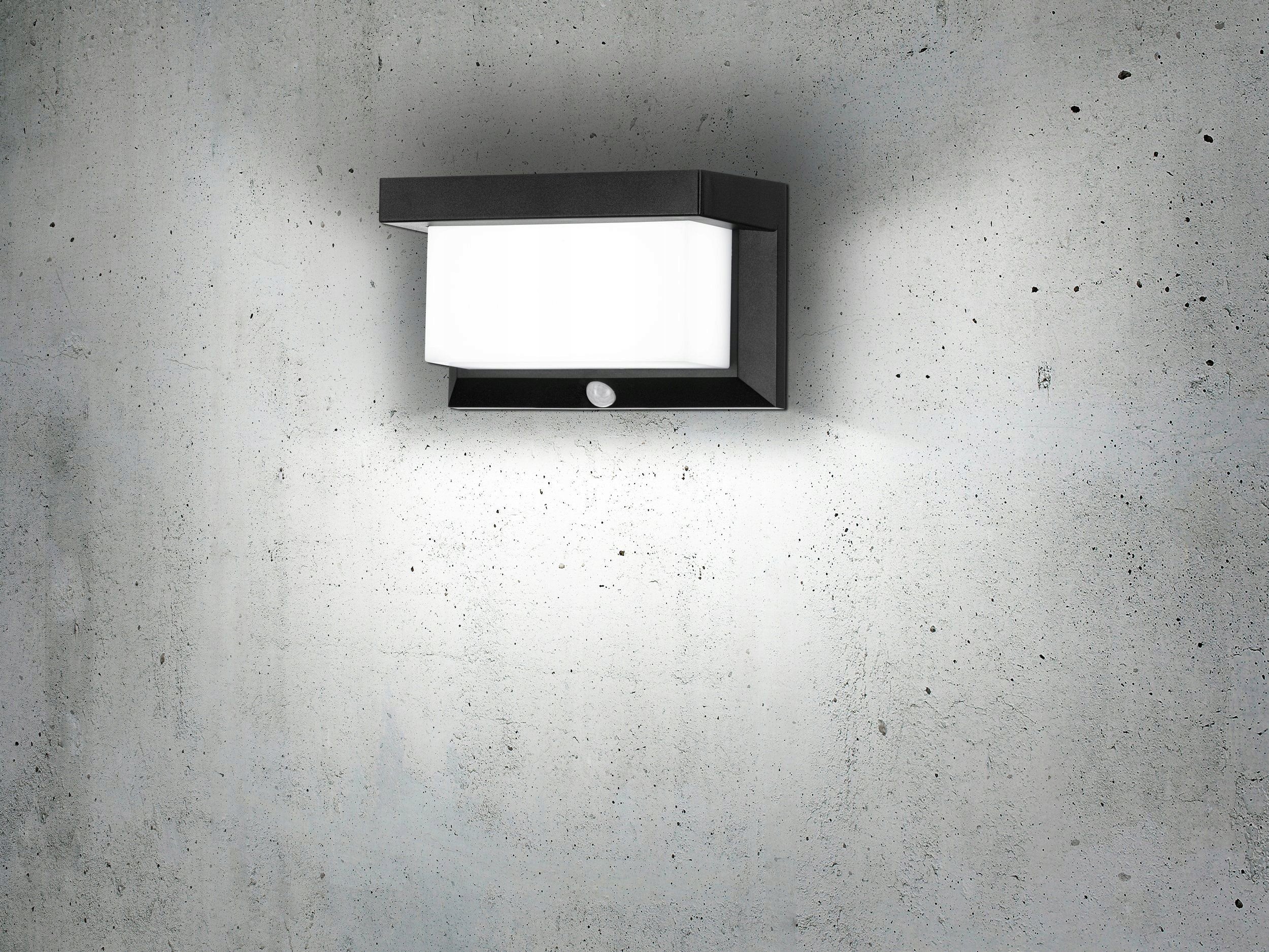 EGLO UTRERA SOLCELLE VÆG M/SENSOR L200 800LM 2000MAH SORT