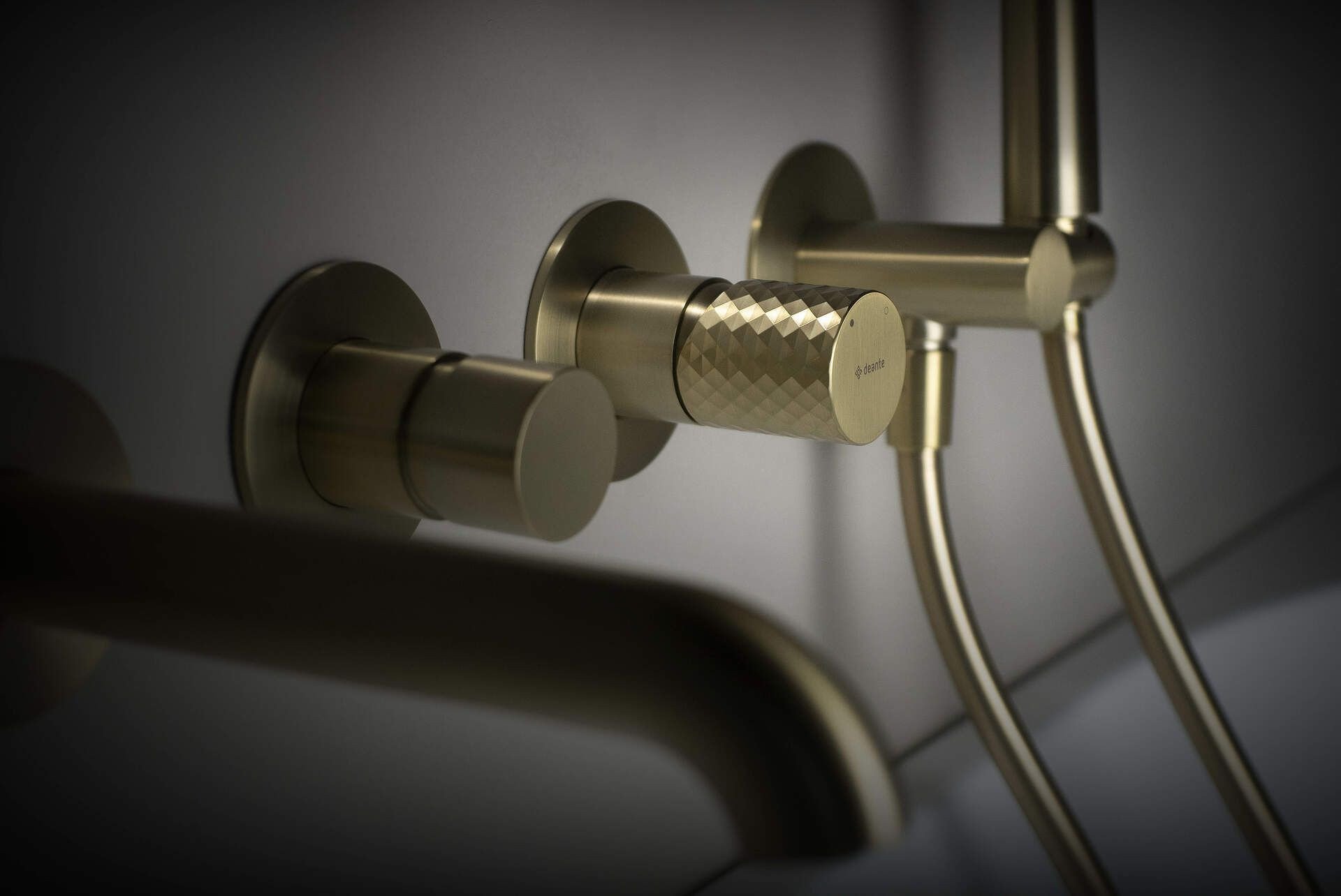 Bateria wannowa 4-otworowa podtynkowa