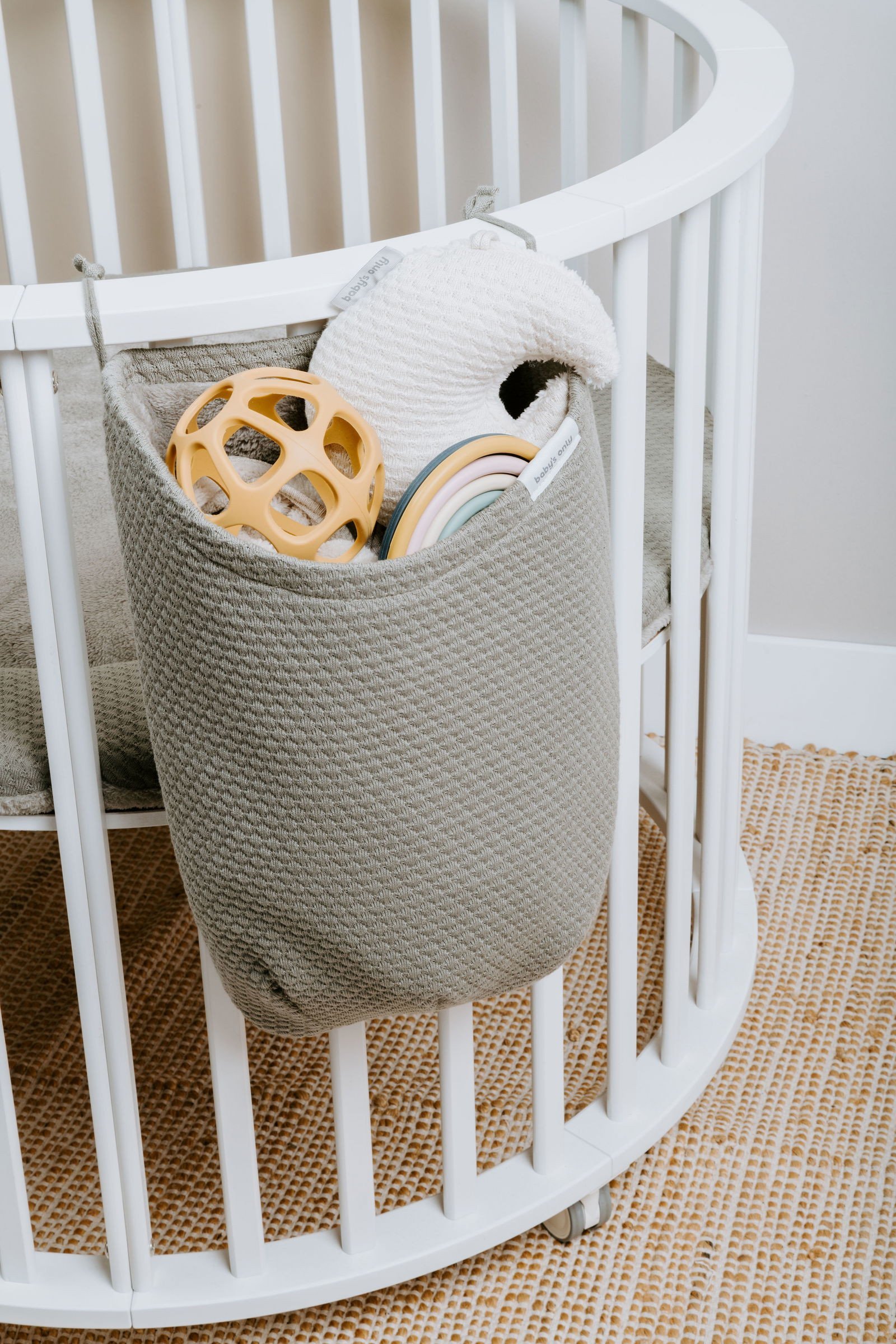 New! Baby's only silicone teether ball 0+ Ochre BO-860.862.017.50