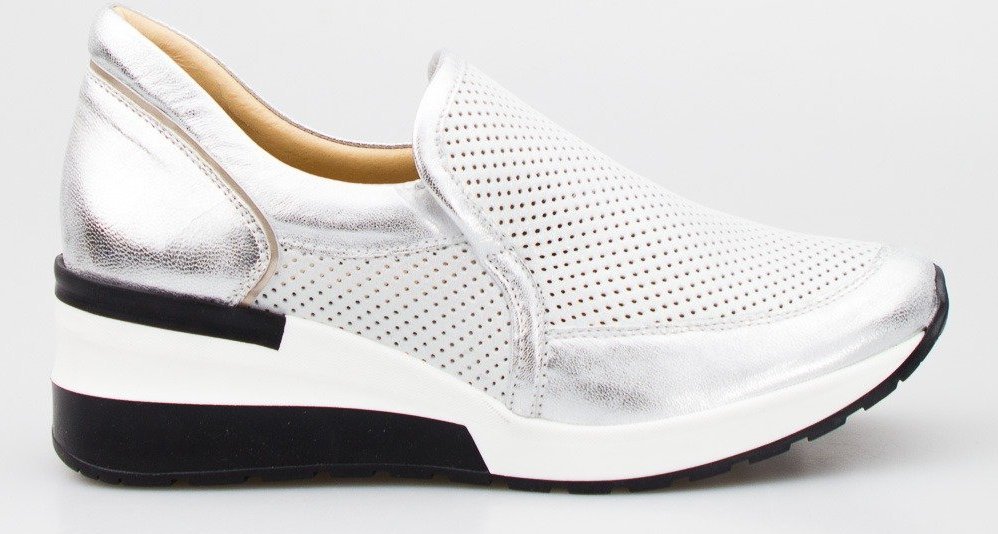 AGA Sneakersy skórzane ażurowe srebrne Aga-40