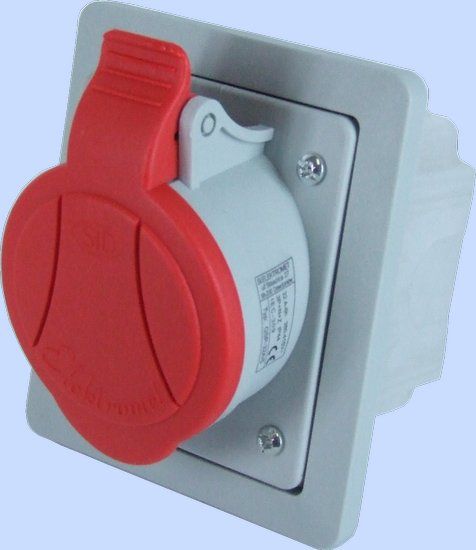 Elektromet Gniazdo skośne podtynkowe z ramką czerwone GSP-32/5 5P 32A 400V (921855)