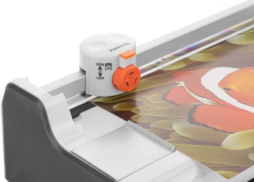 Laminator Peach Peach Laminiergerät 6 in 1 Laminator A3 & Cutter PBP540 retail