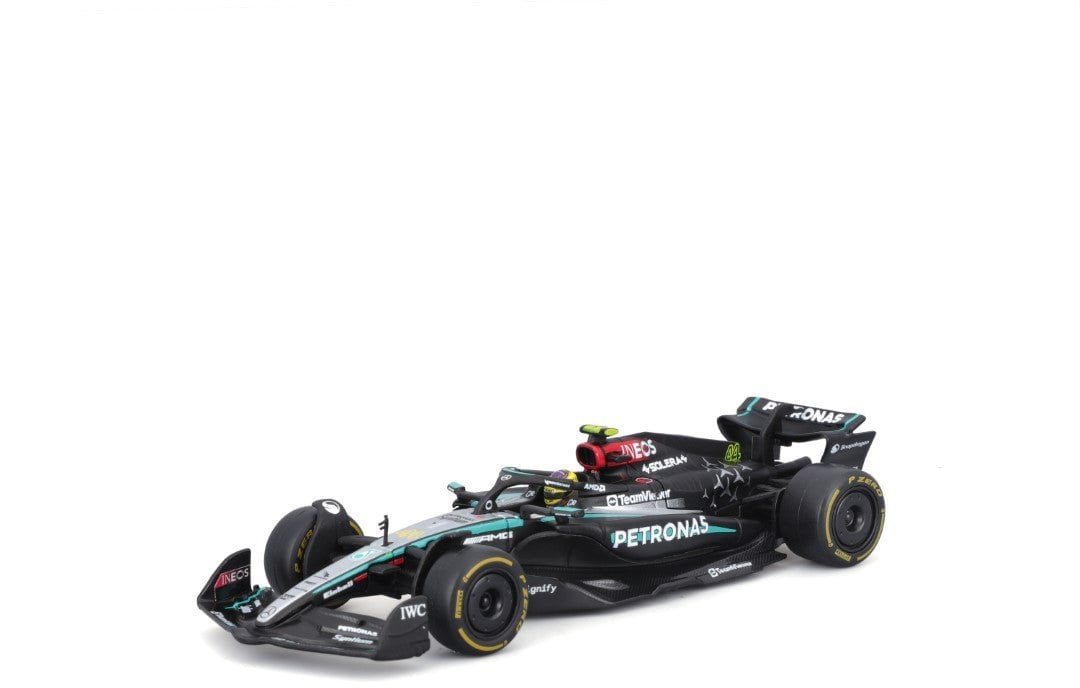 BBU 1:43 Mercedes-AMG Petronas F1 W15 38209_44