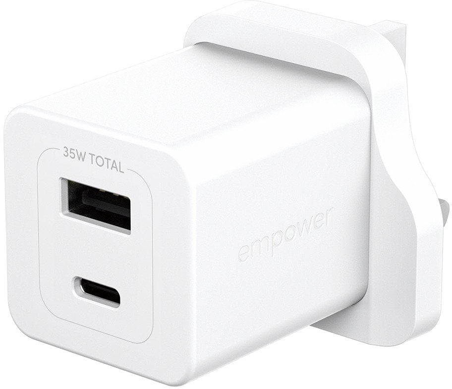 TURBO 35W CHARGER INCL. USB-C