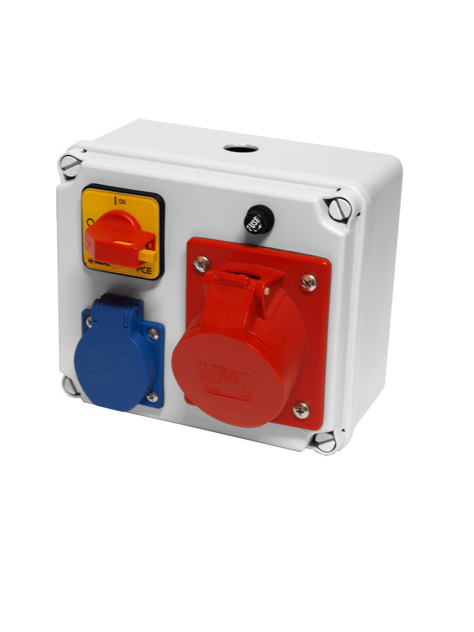 PCE Rozdzielnica stacjonarna z tworzywa typ "Koło" 16/5 GS + wyłącznik 16A 0-1 IP44 (9769215W)
