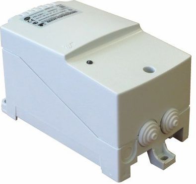 BREVE Transformatorowy regulator prędkości obrotowej jednofazowych silników wentylatorowych (17886-9939)