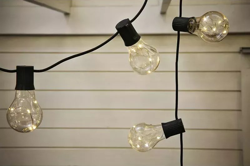 Ansult Girlanda solarna balkonowa 15 ciepłych żarówek sznur 2,8m drucik led Girlanda solarna balkonowa 15 ciepłych żarówek sznur 2,8m drucik led