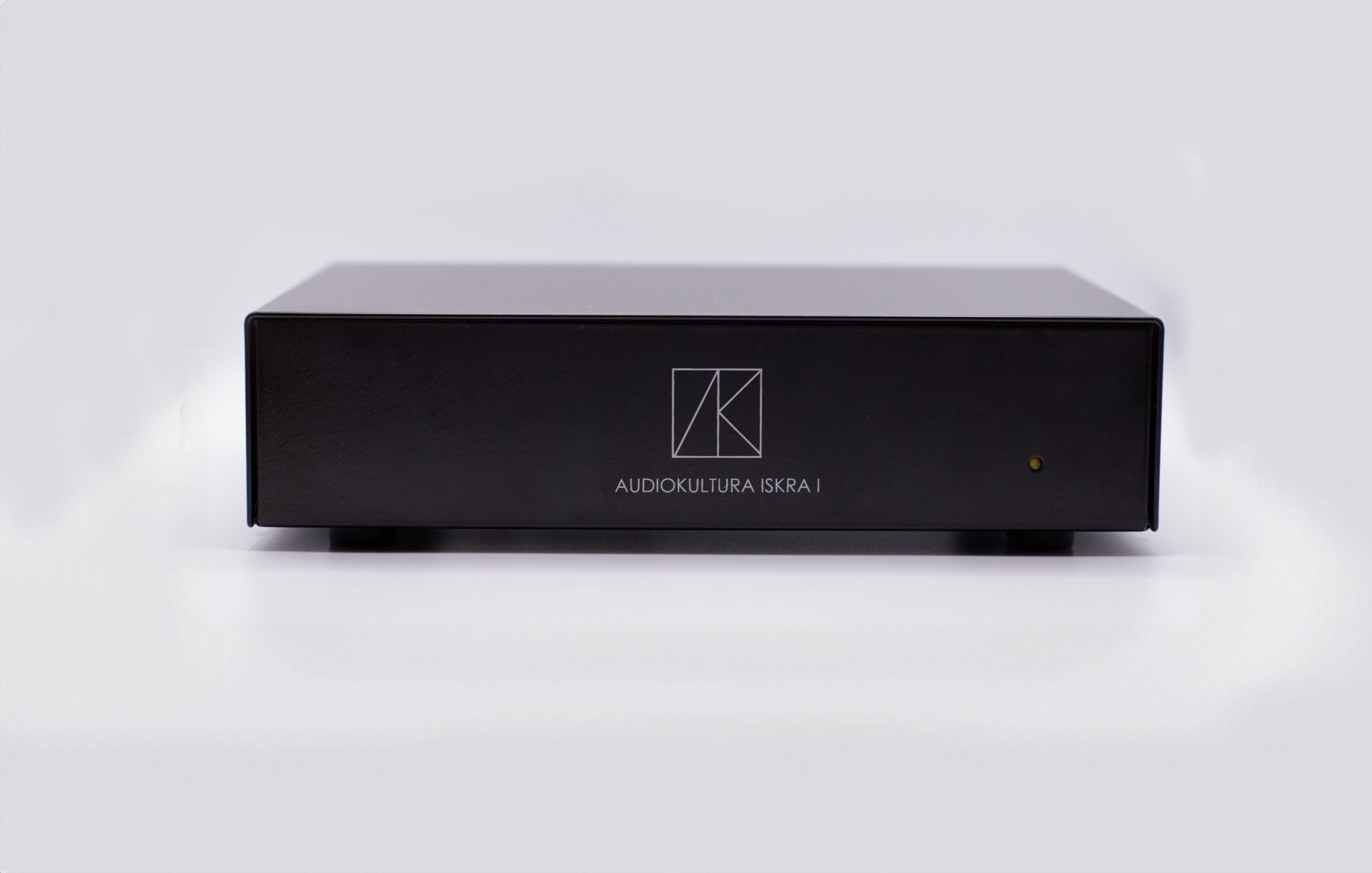 Audiokultura Iskra 1 Kolor: Czarny