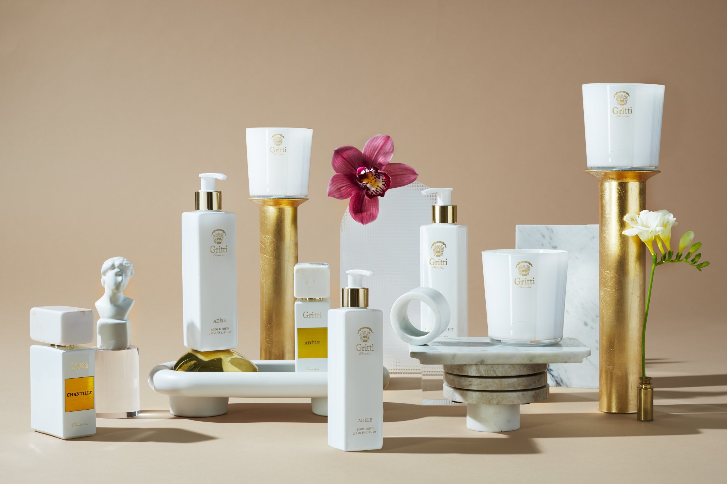 GRITTI Chantilly SCENTED CANDLE 220g