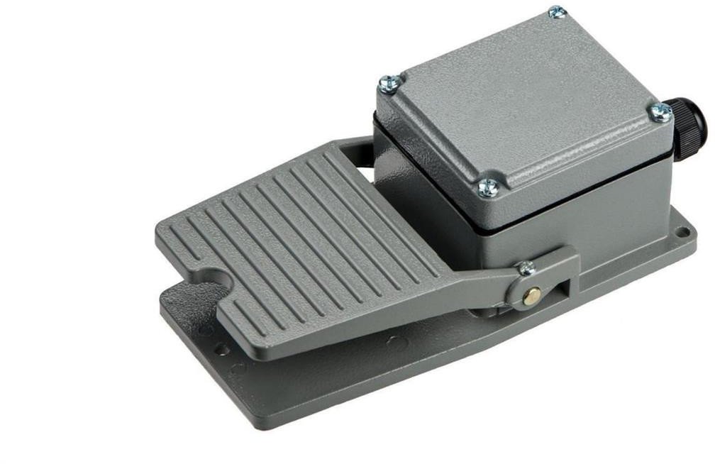 WYŁĄCZNIK PRZYCISK NOŻNY PEDAŁ METAL 15A P1BO P1-BO